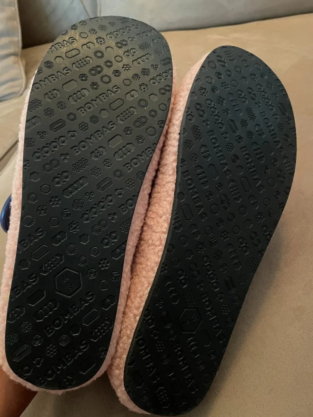BOMBAS Women's Sunday Slippers - Size 9 in PINK - Picture 9 of 16